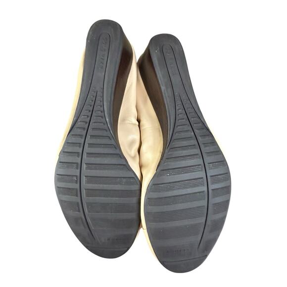 Elegant Cream Wedge Shoes - Picture 13 of 14